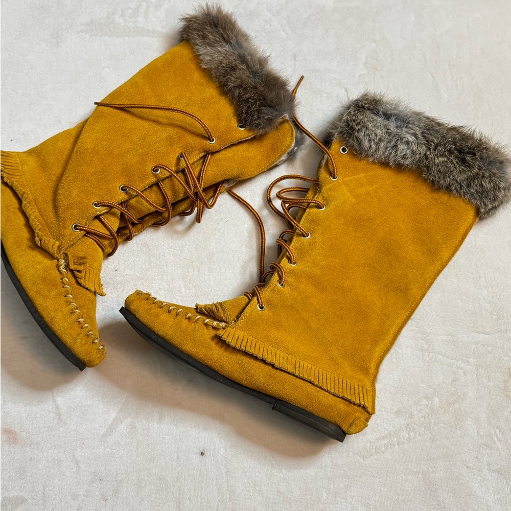 Women's Mustard Fur-Lined Boots